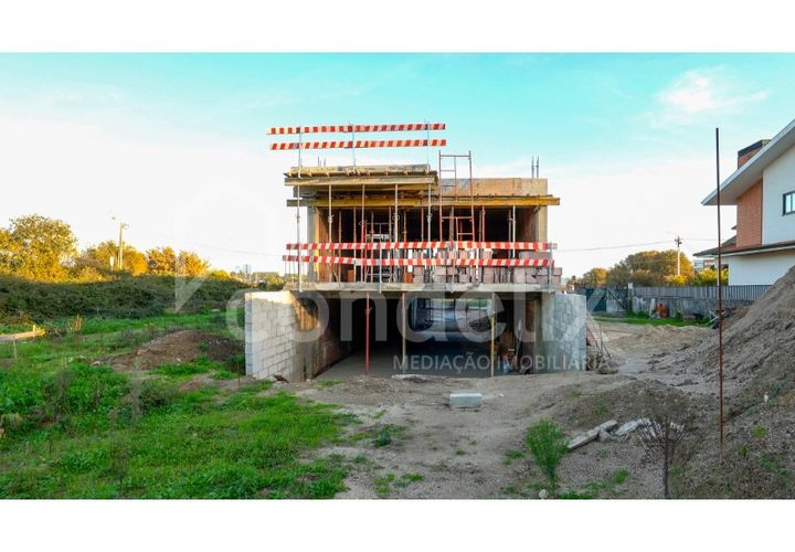 Villa a Maia, Porto, Maia - € 320.000 | Ref: 101407 - foto 1