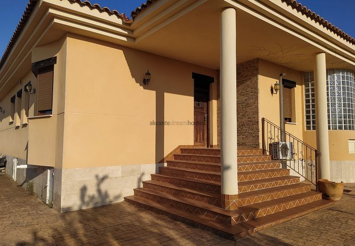 Villa a Yecla, Murcia, Yecla - € 269.000 | Ref: AI-33798 - foto 1