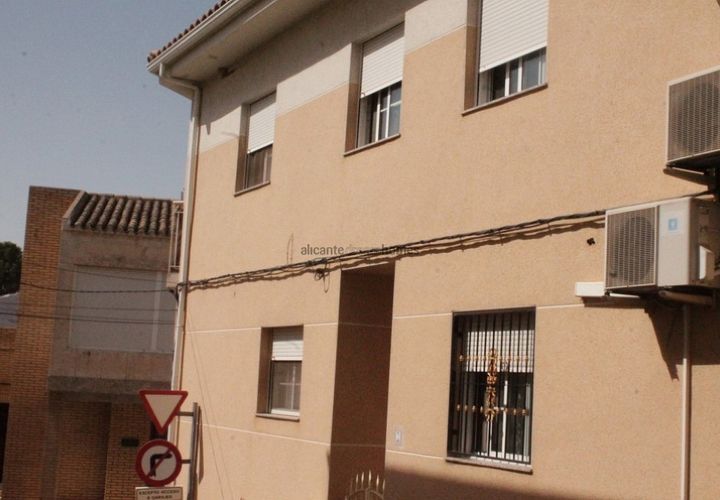 Byhus i Pinoso, Alicante, Pinoso - € 157.995 | Ref: RB3871 - foto 1
