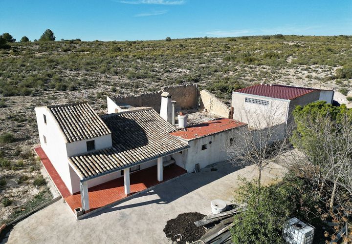 Landejendom i Caudete, Albacete, Caudete - € 145.000 | Ref: IVD13738 - foto 1