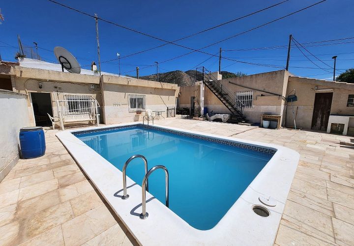 Cave house i Alguena, Alicante, Alguena - € 135.000 | Ref: IVO13750 - foto 1