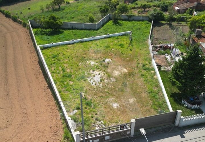 Helårsgrund i Estarreja, Aveiro, Estarreja - € 72.500 | Ref: 1012390/25 GL - foto 1