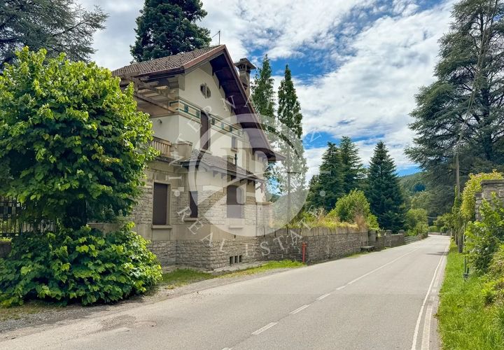 Villa a Alta Valle Intelvi, Como, Alta Valle Intelvi - € 550.000 | Ref: IB 720 - foto 1
