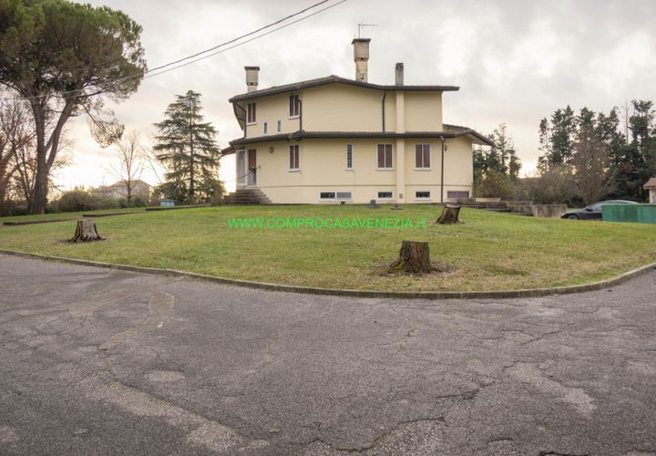Villa a Preganziol, Treviso, Preganziol - € 750.000 | Ref: RC527U - foto 1