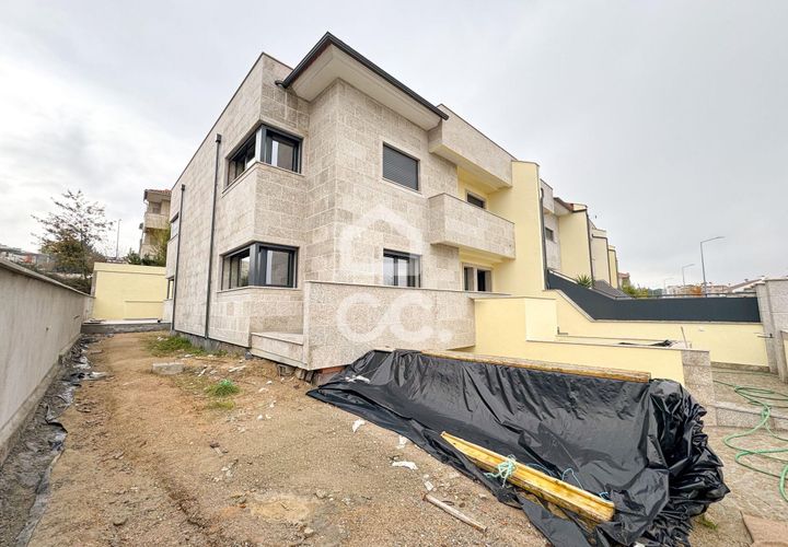 Villa a Ranhados, Viseu, Ranhados - € 487.500 | Ref: 353/M/02495 - foto 1