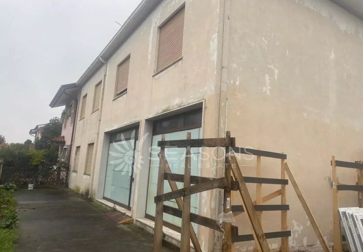 Villa a Jesolo, Venice, Jesolo - € 400.000 | Ref: SSGBres78 - foto 1