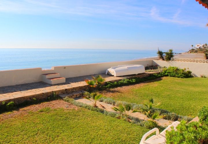 Villa i Estepona, Malaga, Estepona - € 900.000 | Ref: 0507MVR - foto 1