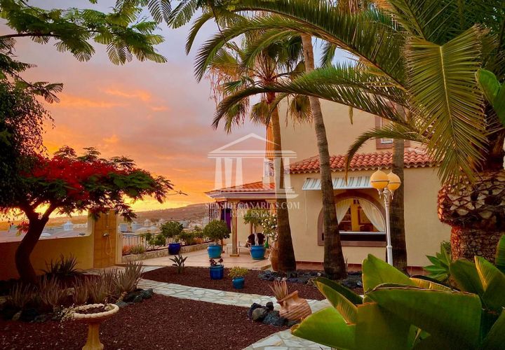 Rækkehus i Adeje, Tenerife, Adeje - € 799.000 | Ref: 1510 - foto 1