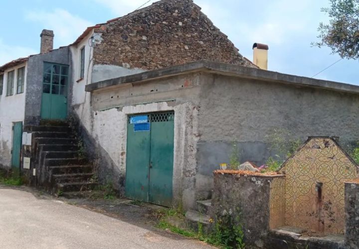 Villa a Lourosa, Coimbra, Lourosa - € 30.000 | Ref: CAS_123 - foto 1