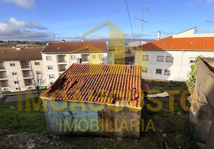 Villa i Guarda, Guarda, Guarda - € 40.000 | Ref: CAS_2371 (2) - foto 1
