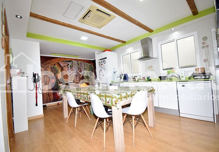 Lejlighed i Xirivella, Valencia, Xirivella - € 220.000 | Ref: 005LUV220.0-A/3716 - foto 1