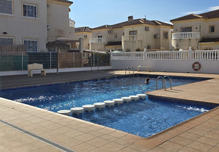 Bungalou a Torrevieja, Alicante, Torrevieja - € 190.000 | Ref: 1620 - foto 1