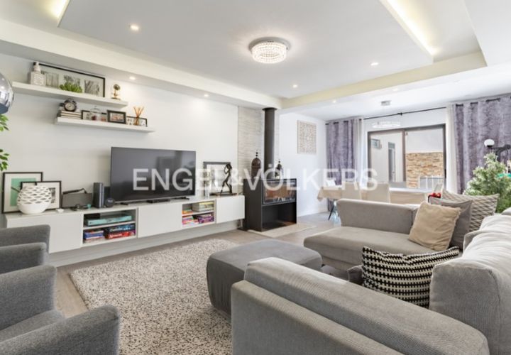 Villa i Amora, Setubal, Amora - € 699.000 | Ref: W-047DSC - foto 1