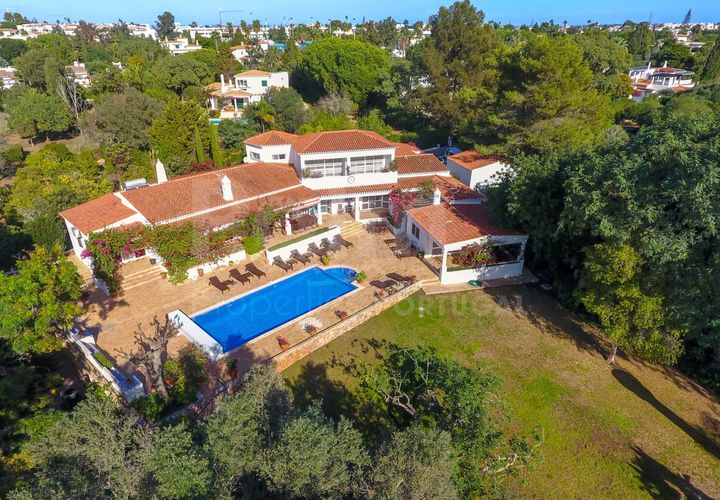 Villa i Carvoeiro, Faro, Carvoeiro - € 2.400.000 | Ref: V31089 - foto 1