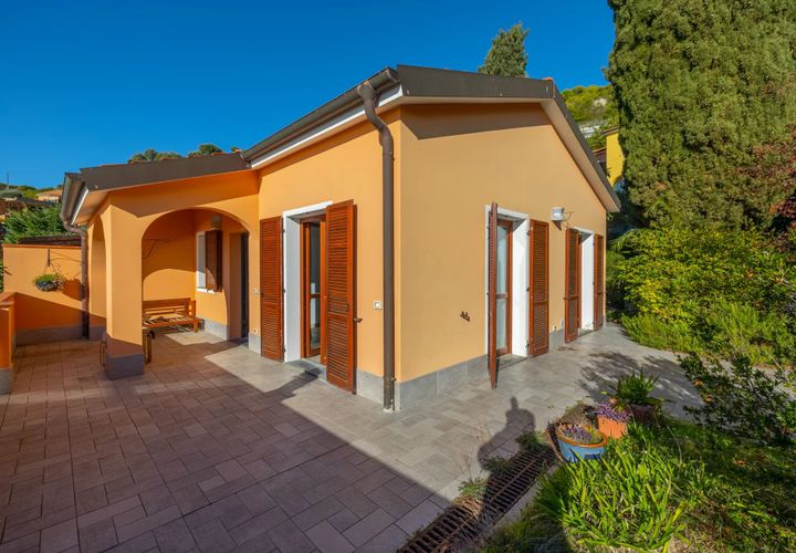 Villa i Ventimiglia, Imperia, Ventimiglia - € 420.000 | Ref: X52298 - foto 1