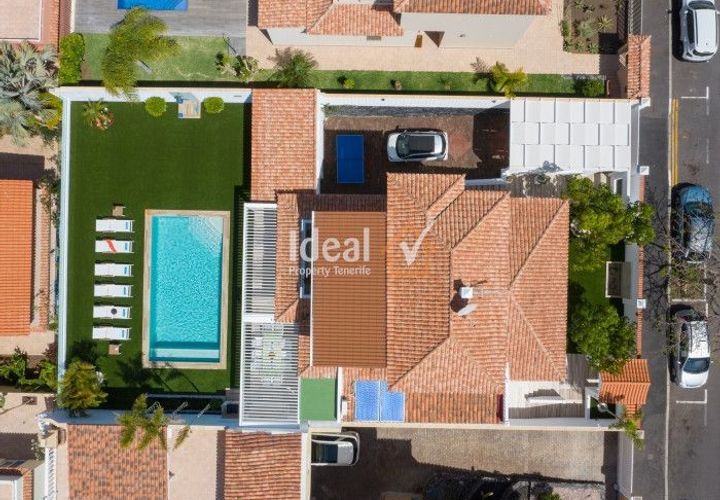 Villa i Adeje, Tenerife, Adeje - € 2.550.000 | Ref: 321-V6 - foto 1