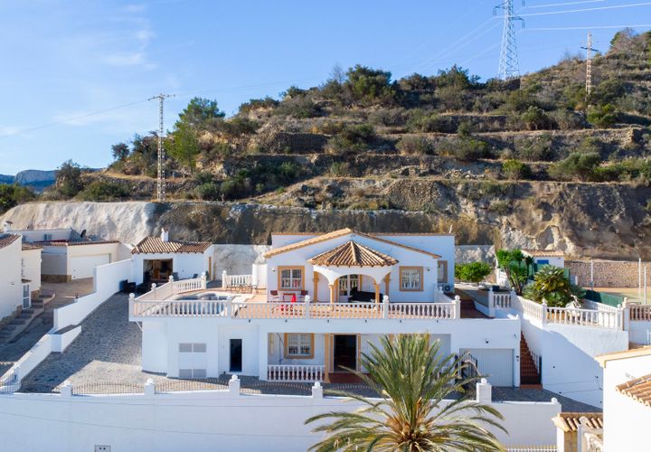 Villa a Calpe, Alicante, Calpe - € 690.000 | Ref: BG389097X - foto 1