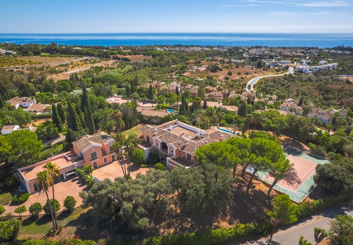 Villa a Marbella, Malaga, Marbella - € 19.995.000 | Ref: BHHSMAR-05586 - foto 1