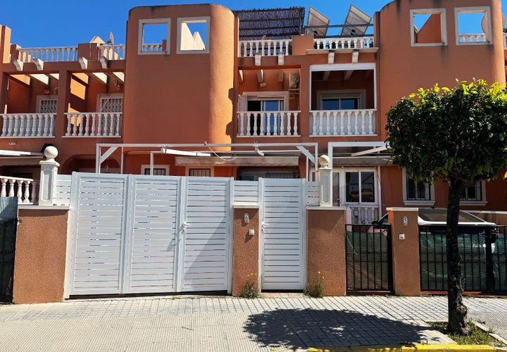 Byhus i Torrevieja, Alicante, Torrevieja - € 219.000 | Ref: CS2085 - foto 1