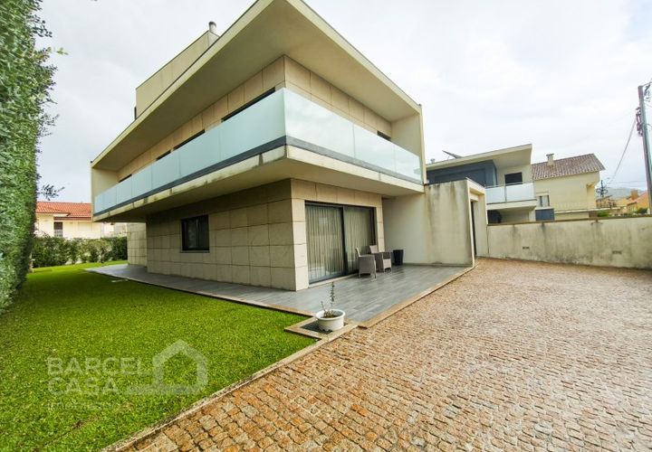Villa a Esposende, Braga, Esposende - € 995.000 | Ref: 266/25 - foto 1