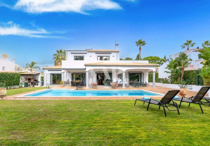 Villa i Vilamoura, Faro, Vilamoura - € 2 500 000 | Ref: VAP103300 - foto 1