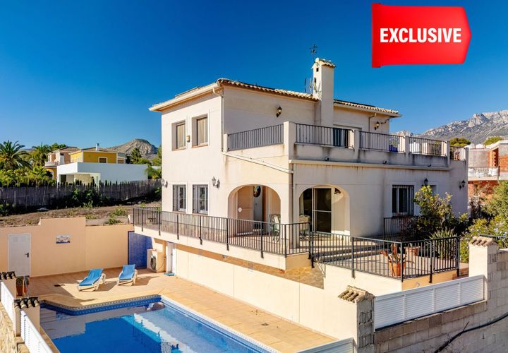 Rækkehus i La Nucia, Alicante, La Nucia - € 499.000 | Ref: LM-0075-LNU - foto 1