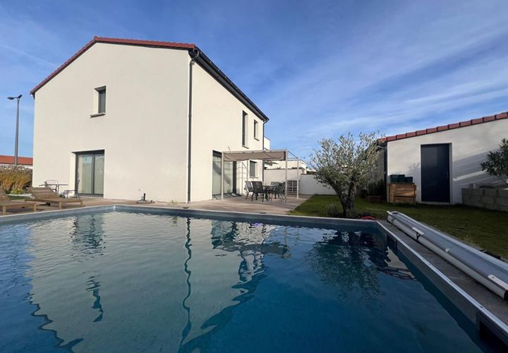 Villa i Cebazat, Puy-de-Dome, Cebazat - € 499.000 | Ref: 431825TME - foto 1