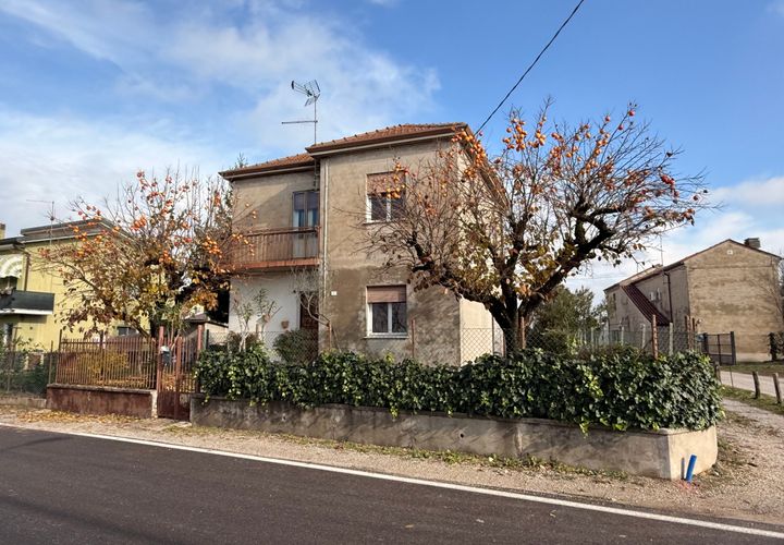 Villa a Rovigo, Rovigo, Rovigo - € 130.000 | Ref: MCAP361 - foto 1