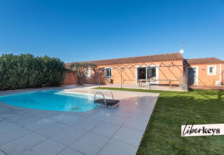Villa a Vedène, Vaucluse, Vedène - € 369.000 | Ref: DOM24763 - foto 1