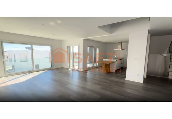 Byhus i Corroios, Setubal, Corroios - € 740.000 | Ref: SAFTI:007478 - foto 1