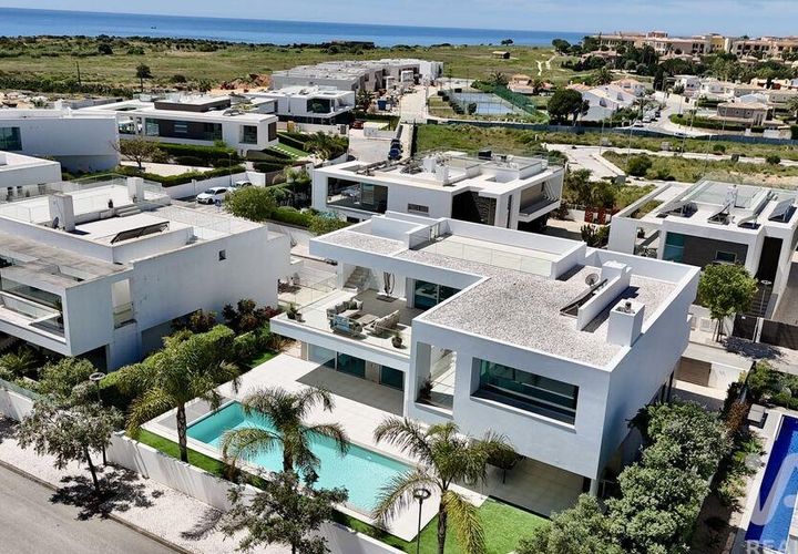 Byhus i Lagos, Faro, Lagos - € 1.725.000 | Ref: 767039 - foto 1