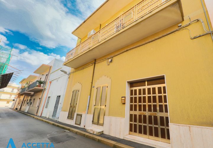 Leilighet i Taranto, Taranto, Taranto - € 139 000 | Ref: 13902 - foto 1