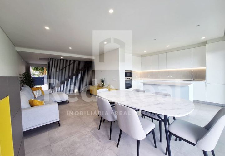 Villa i Montenegro, Faro, Montenegro - € 945.000 | Ref: 022221980F LT8 - foto 1