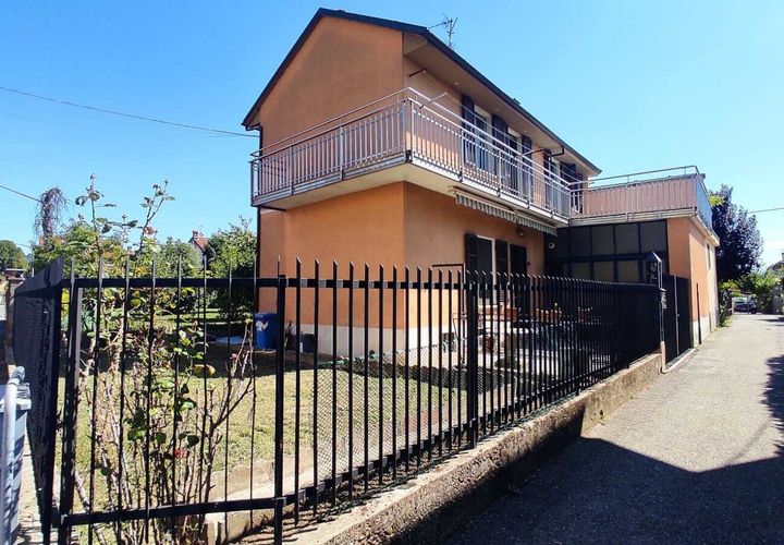 Villa a Moncalieri, Turin, Moncalieri - € 200.000 | Ref: 1004-115-1 - foto 1