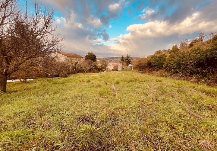Helårsgrund i Limoux, Aude, Limoux - € 50.000 | Ref: 9262 - foto 1