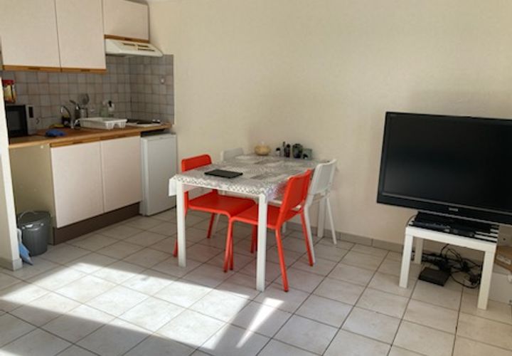 Apartament a Dijon, Cote-d'Or, Dijon - € 550/mes | Ref: 576978 - foto 1