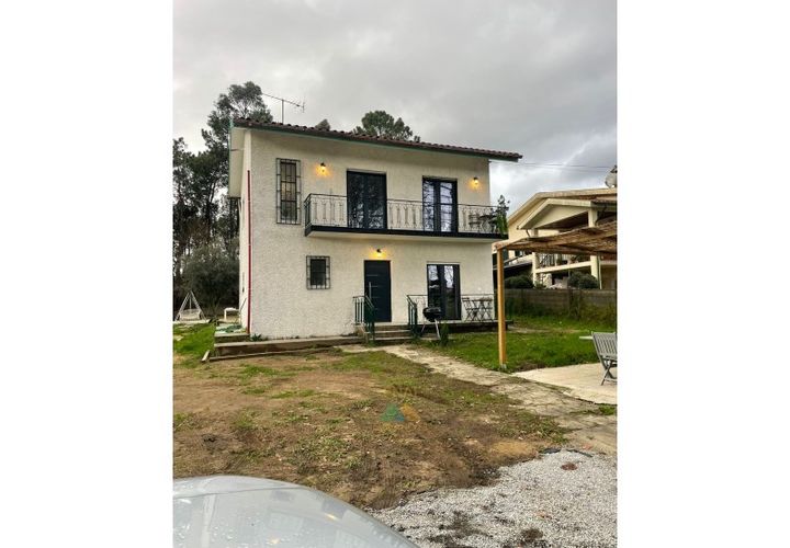 Villa i Vila Verde, Braga, Vila Verde - € 370.000 | Ref: PTL-015-011 - foto 1