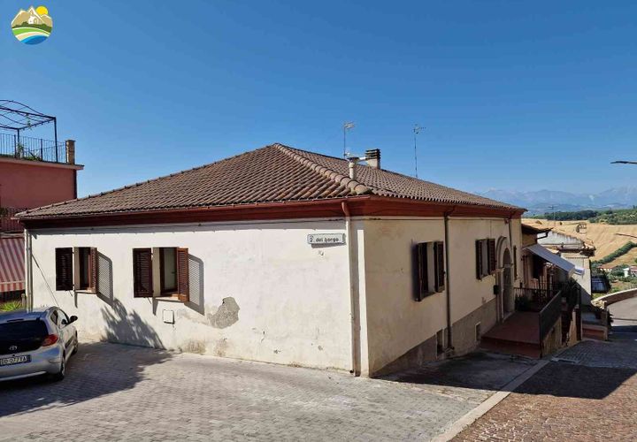 Byhus i Morro d'Oro, Teramo, Morro d'Oro - € 98.000 | Ref: EL1114-609469 - foto 1