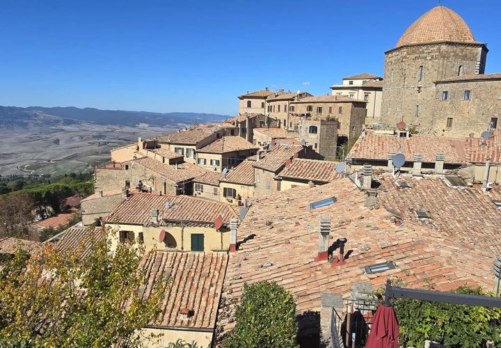 Villa i Volterra, Pisa, Volterra - € 65.000 | Ref: A-28-769356 - foto 1