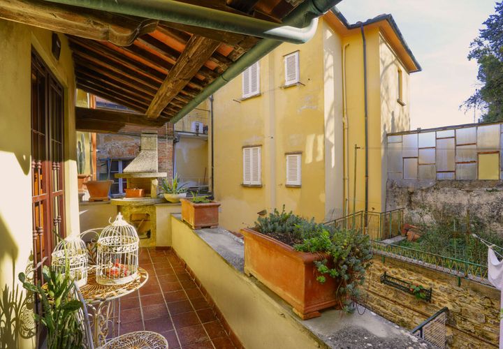 Villa a Volterra, Pisa, Volterra - € 230.000 | Ref: A-307-769381 - foto 1