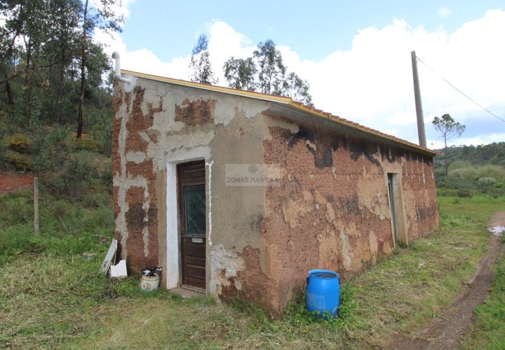 Farm hus i Monchique, Faro, Monchique - € 298.000 | Ref: Q0076 - foto 1