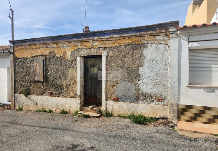 Ruinere i Lagos, Faro, Lagos - € 160.000 | Ref: R0089 - foto 1