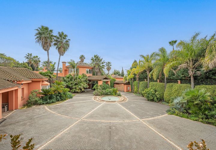 Villa a Nagueles, Malaga, Nagueles - € 4.200.000 | Ref: CC27653154 - foto 1
