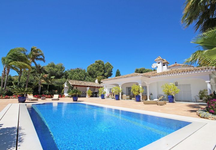 Villa a Benahavis, Malaga, Benahavis - € 2.995.000 | Ref: CC57004541 - foto 1