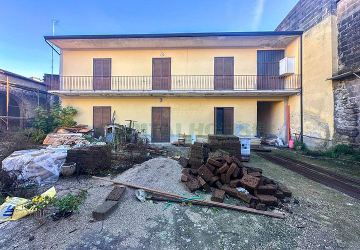 Villa a San Prisco, Caserta, San Prisco - € 175.000 | Ref: 175-sp - foto 1