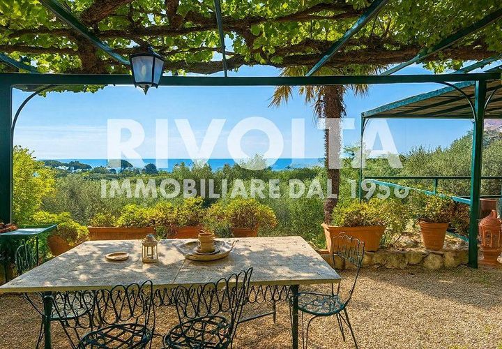 Villa a Sperlonga, Latina, Sperlonga - € 1.000.000 | Ref: DB Sperlonga - foto 1