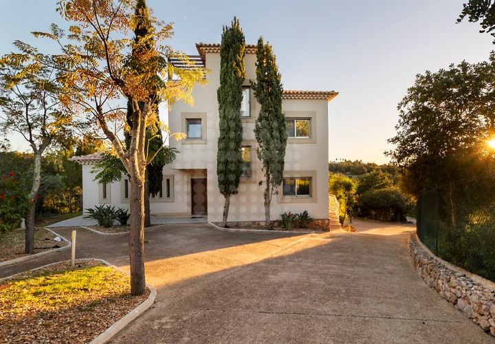 Villa i Guia, Faro, Guia - € 1.980.000 | Ref: V5-572 - foto 1