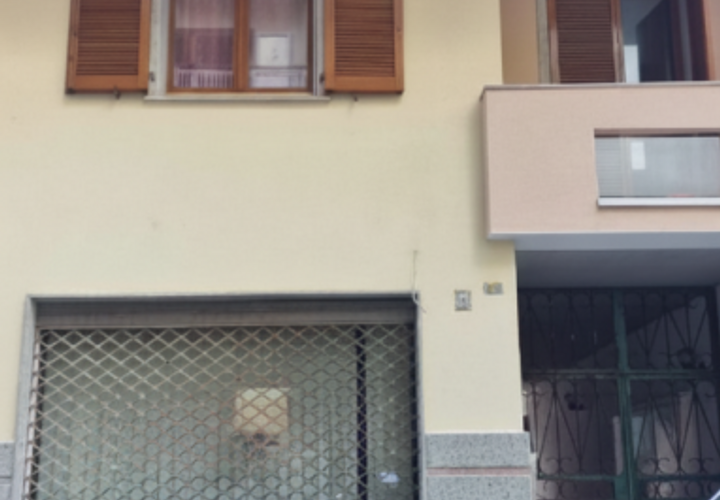 Erhvervsejendom i Sassari, Sassari, Sassari - € 90.000 | Ref: Via Nizza - foto 1