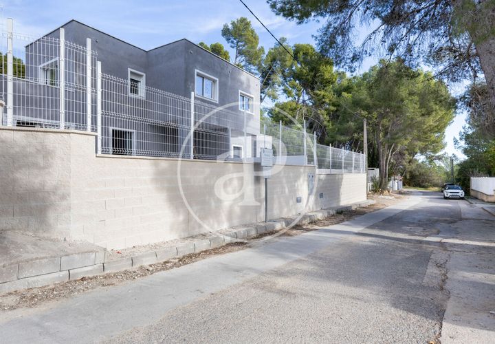 Villa i Chiva, Valencia, Chiva - € 290.000 | Ref: VV2512031 - foto 1