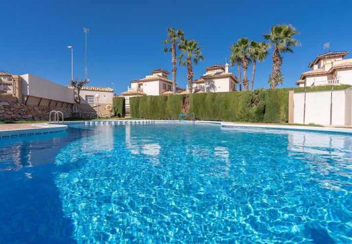 Villa i La Zenia, Alicante, La Zenia - € 220.000 | Ref: P8519 - foto 1